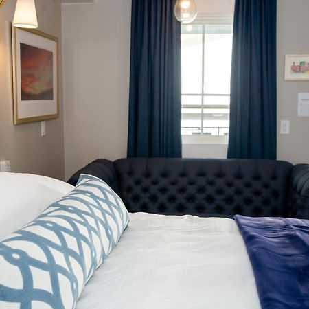 The Colonial Inn Hillsborough Quarto foto