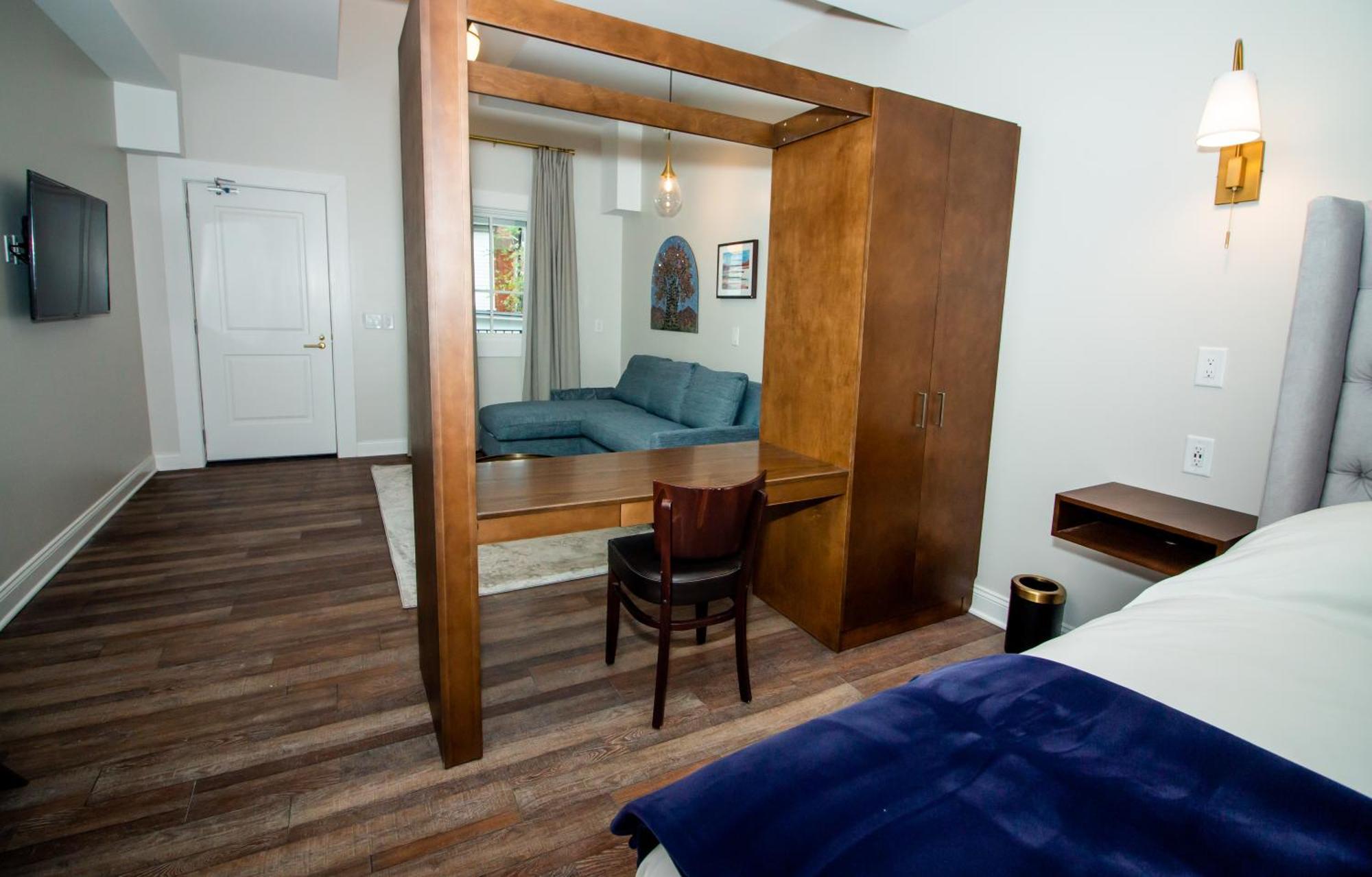 The Colonial Inn Hillsborough Quarto foto