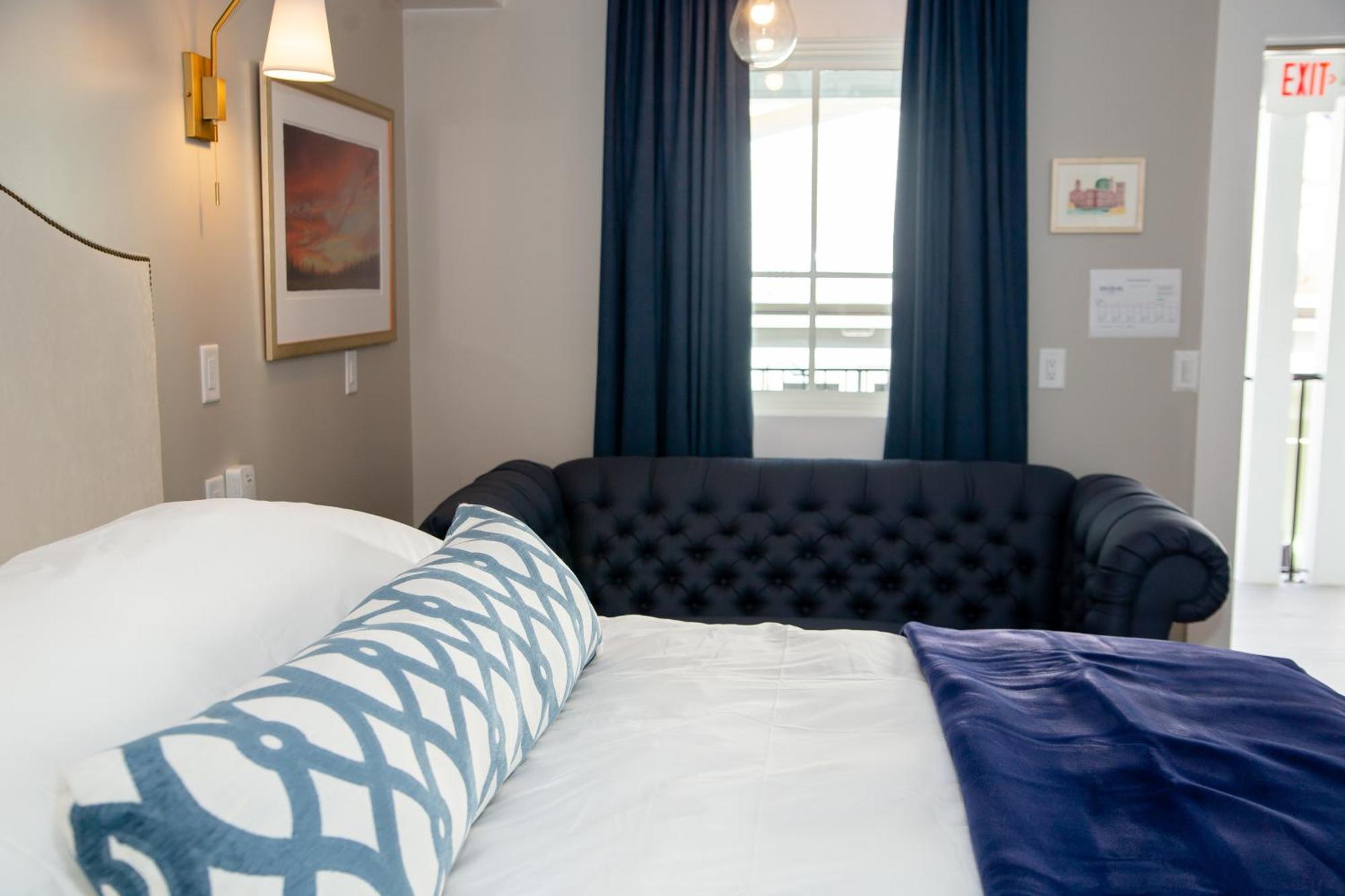 The Colonial Inn Hillsborough Quarto foto