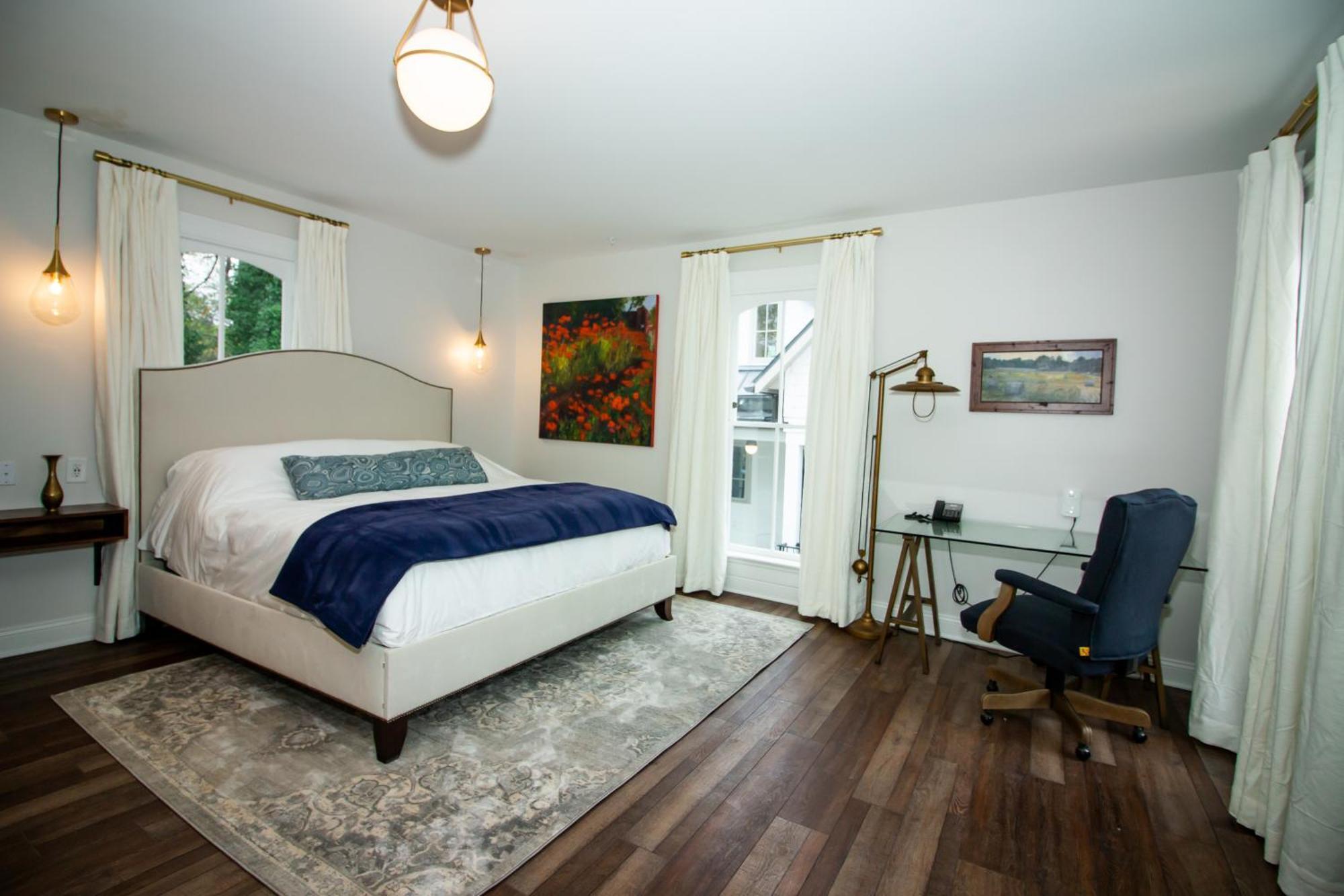 The Colonial Inn Hillsborough Quarto foto